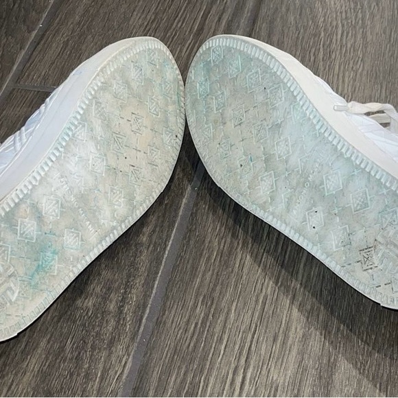 ANTONIO MELANI White Textured Sneakers - Picture 5 of 6